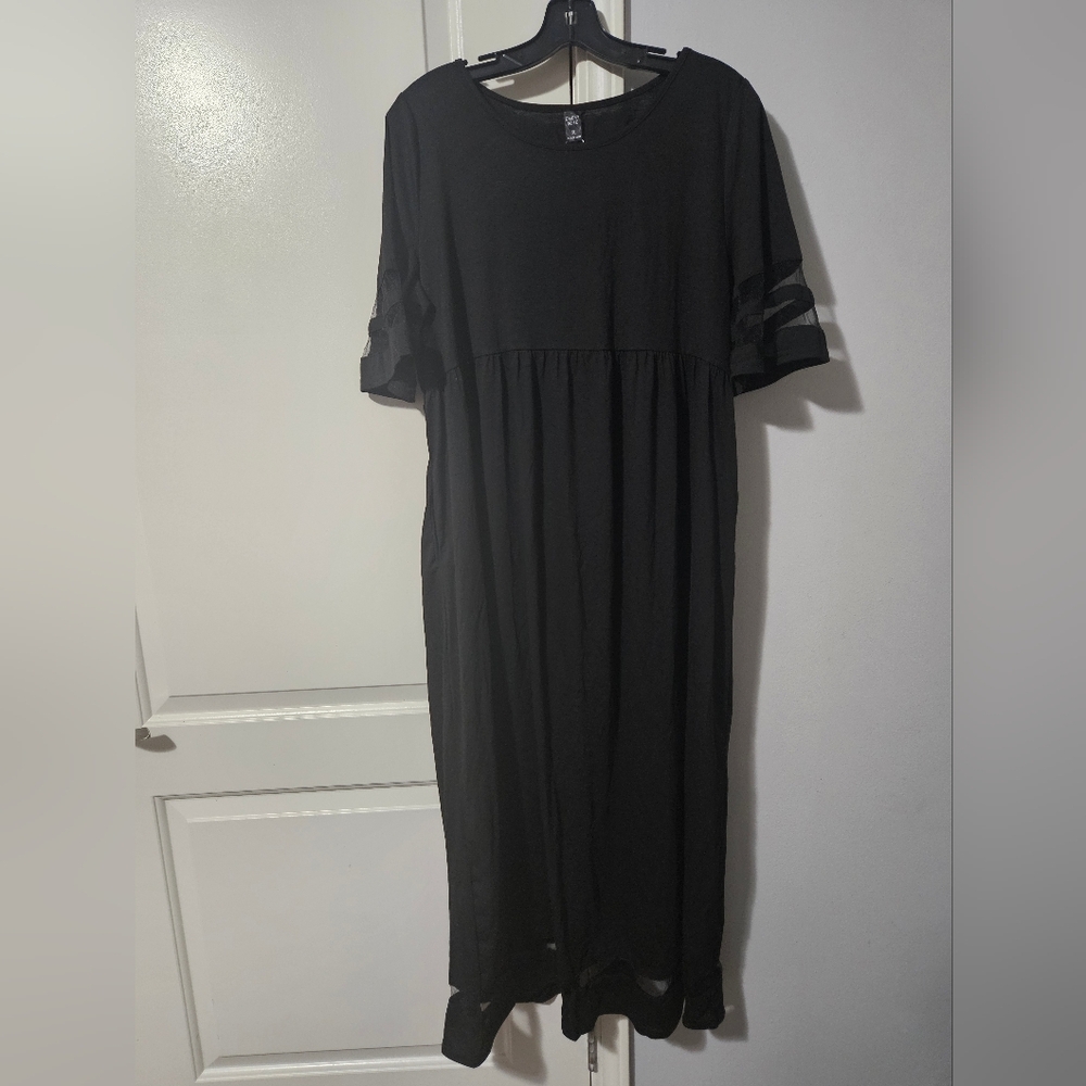 Emery Rose Dress